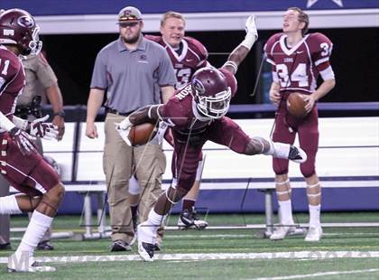 Thumbnail 1 in Ennis vs Frisco (UIL 4A Regional Playoff) photogallery.