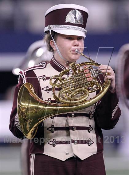 Thumbnail 1 in Ennis vs Frisco (UIL 4A Regional Playoff) photogallery.