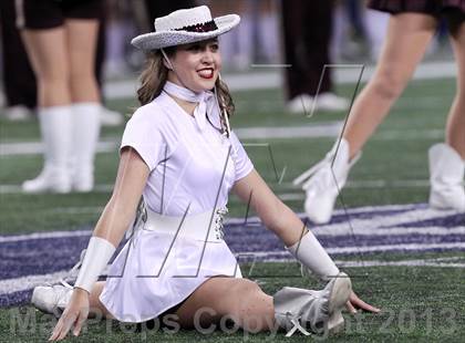 Thumbnail 1 in Ennis vs Frisco (UIL 4A Regional Playoff) photogallery.