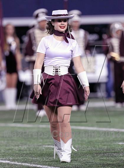Thumbnail 2 in Ennis vs Frisco (UIL 4A Regional Playoff) photogallery.