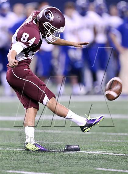 Thumbnail 1 in Ennis vs Frisco (UIL 4A Regional Playoff) photogallery.