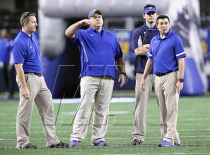 Thumbnail 3 in Ennis vs Frisco (UIL 4A Regional Playoff) photogallery.