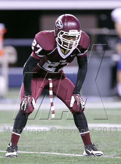 Thumbnail 3 in Ennis vs Frisco (UIL 4A Regional Playoff) photogallery.