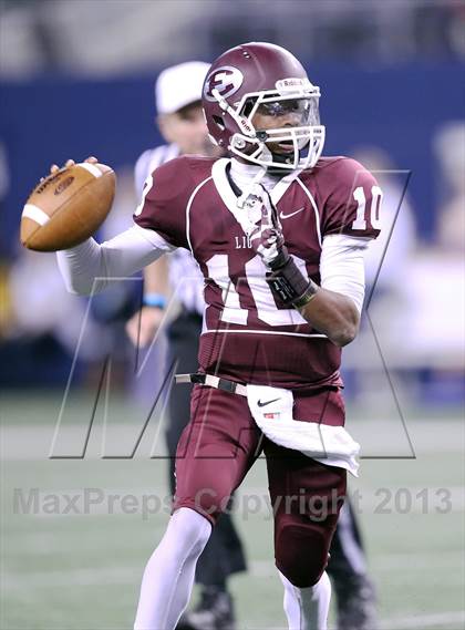 Thumbnail 1 in Ennis vs Frisco (UIL 4A Regional Playoff) photogallery.