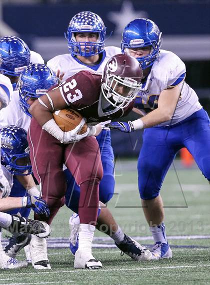 Thumbnail 1 in Ennis vs Frisco (UIL 4A Regional Playoff) photogallery.