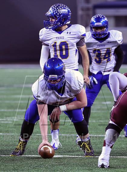 Thumbnail 2 in Ennis vs Frisco (UIL 4A Regional Playoff) photogallery.