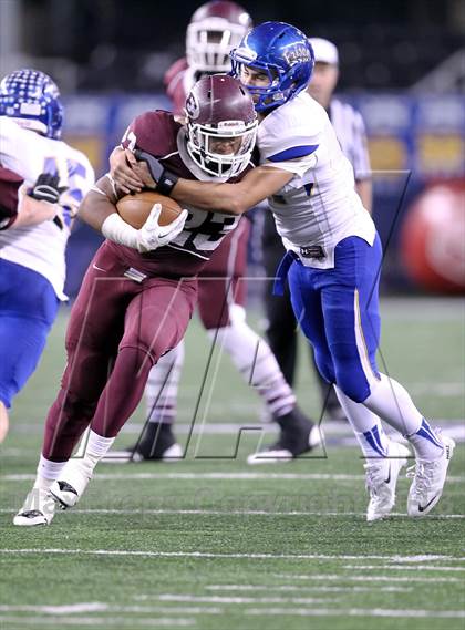 Thumbnail 2 in Ennis vs Frisco (UIL 4A Regional Playoff) photogallery.