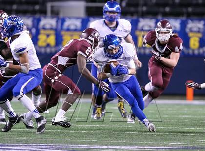 Thumbnail 3 in Ennis vs Frisco (UIL 4A Regional Playoff) photogallery.