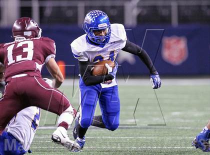 Thumbnail 1 in Ennis vs Frisco (UIL 4A Regional Playoff) photogallery.