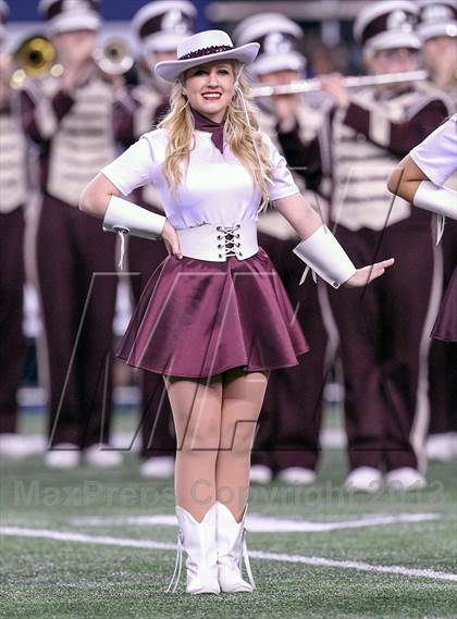 Thumbnail 2 in Ennis vs Frisco (UIL 4A Regional Playoff) photogallery.