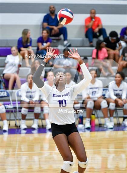 Thumbnail 2 in Pearland @ Ridge Point photogallery.