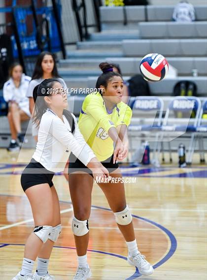 Thumbnail 1 in Pearland @ Ridge Point photogallery.