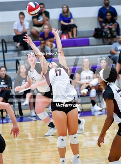 Thumbnail 2 in Pearland @ Ridge Point photogallery.