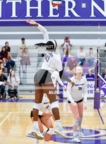 Thumbnail 2 in Pearland @ Ridge Point photogallery.