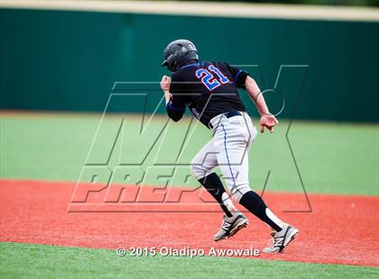 Thumbnail 1 in Oak Ridge vs. Rockwall (UIL 6A Regional Semifinal Playoff) photogallery.