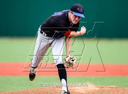 Thumbnail 3 in Oak Ridge vs. Rockwall (UIL 6A Regional Semifinal Playoff) photogallery.
