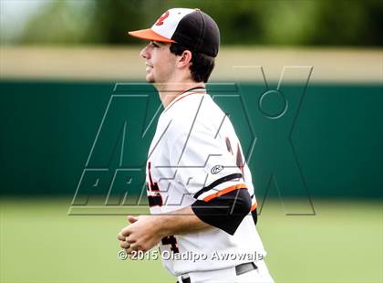 Thumbnail 1 in Oak Ridge vs. Rockwall (UIL 6A Regional Semifinal Playoff) photogallery.