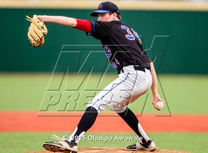 Thumbnail 3 in Oak Ridge vs. Rockwall (UIL 6A Regional Semifinal Playoff) photogallery.