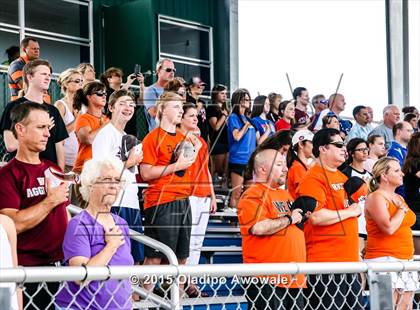 Thumbnail 1 in Oak Ridge vs. Rockwall (UIL 6A Regional Semifinal Playoff) photogallery.