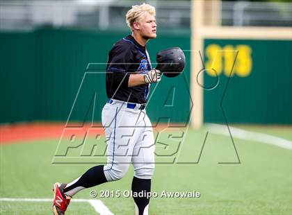 Thumbnail 1 in Oak Ridge vs. Rockwall (UIL 6A Regional Semifinal Playoff) photogallery.