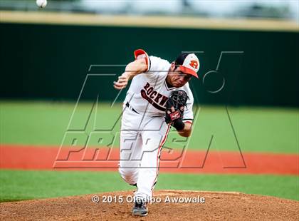 Thumbnail 3 in Oak Ridge vs. Rockwall (UIL 6A Regional Semifinal Playoff) photogallery.