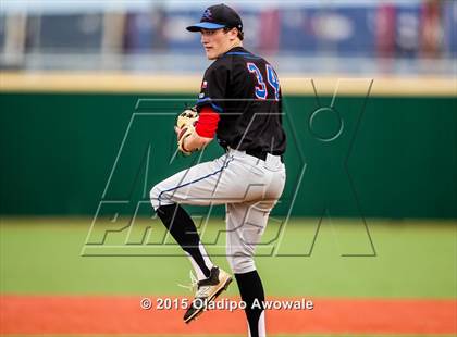 Thumbnail 2 in Oak Ridge vs. Rockwall (UIL 6A Regional Semifinal Playoff) photogallery.