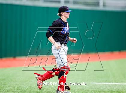 Thumbnail 2 in Oak Ridge vs. Rockwall (UIL 6A Regional Semifinal Playoff) photogallery.