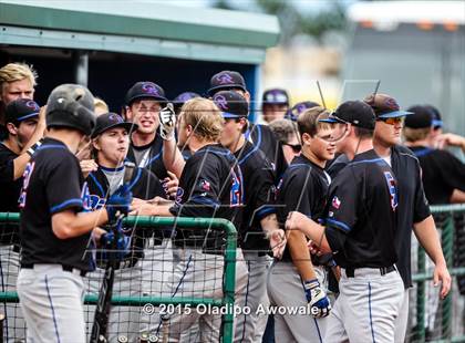 Thumbnail 1 in Oak Ridge vs. Rockwall (UIL 6A Regional Semifinal Playoff) photogallery.