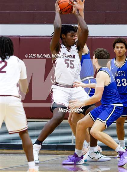 Thumbnail 3 in Plano West @ Plano photogallery.