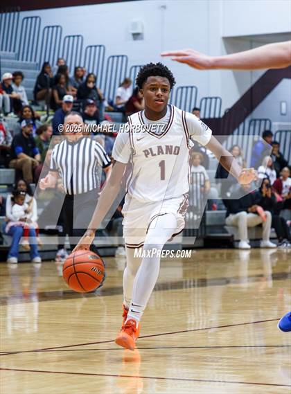 Thumbnail 3 in Plano West @ Plano photogallery.