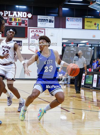 Thumbnail 3 in Plano West @ Plano photogallery.