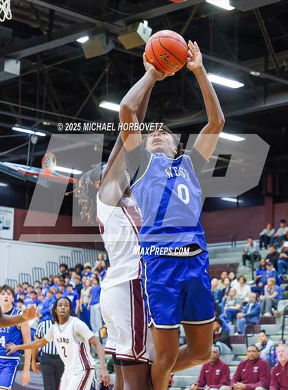 Thumbnail 3 in Plano West @ Plano photogallery.