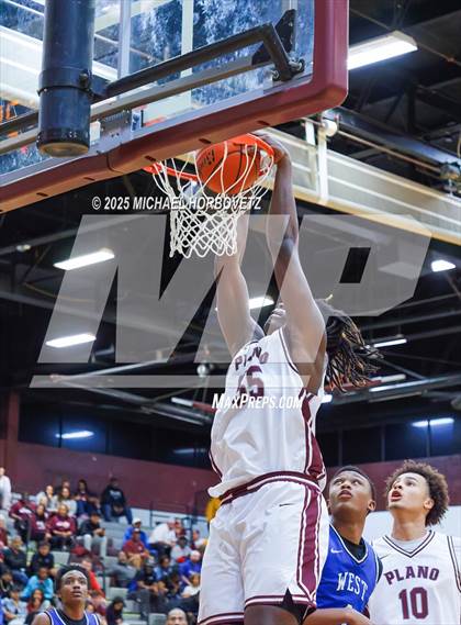 Thumbnail 3 in Plano West @ Plano photogallery.