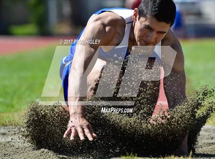 Thumbnail 2 in CIF Shasta-Cascade League Finals photogallery.