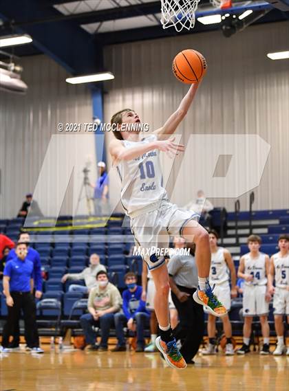 Thumbnail 2 in Brinkley vs Mt. Vernon-Enola (AAA 1A Semi final Regional) photogallery.