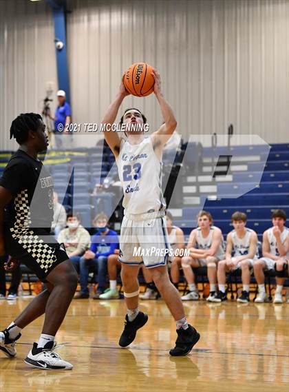 Thumbnail 3 in Brinkley vs Mt. Vernon-Enola (AAA 1A Semi final Regional) photogallery.