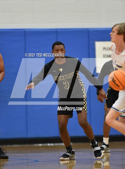 Thumbnail 3 in Brinkley vs Mt. Vernon-Enola (AAA 1A Semi final Regional) photogallery.