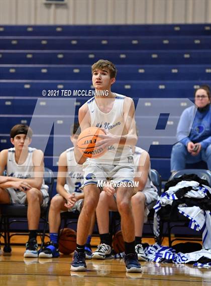 Thumbnail 3 in Brinkley vs Mt. Vernon-Enola (AAA 1A Semi final Regional) photogallery.