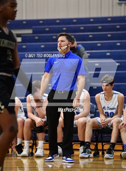 Thumbnail 2 in Brinkley vs Mt. Vernon-Enola (AAA 1A Semi final Regional) photogallery.