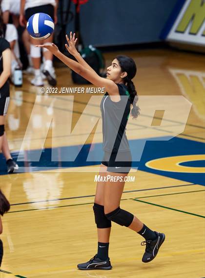 Thumbnail 3 in Newark Memorial vs Mission San Jose photogallery.