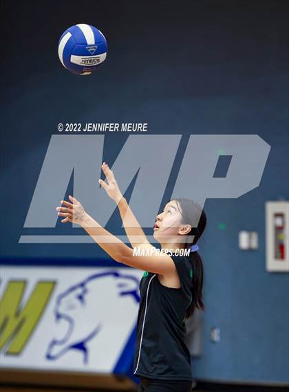 Thumbnail 1 in Newark Memorial vs Mission San Jose photogallery.