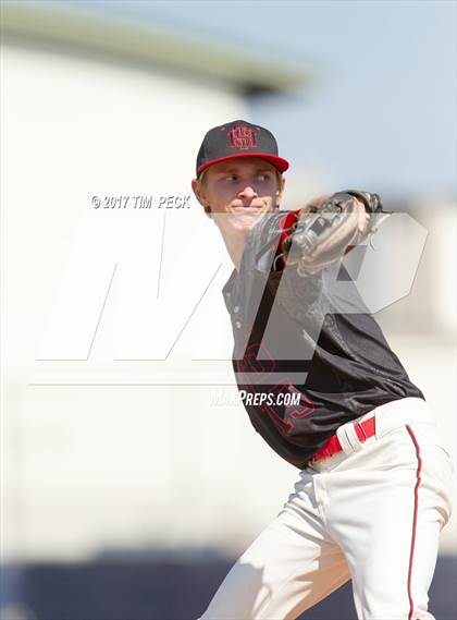 Thumbnail 3 in Tustin @ Cypress photogallery.