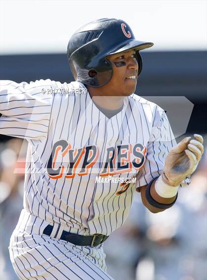 Thumbnail 2 in Tustin @ Cypress photogallery.