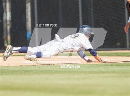 Thumbnail 1 in Tustin @ Cypress photogallery.