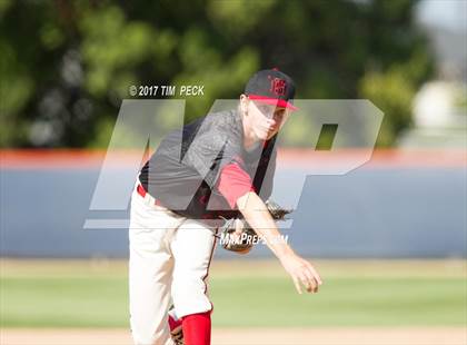 Thumbnail 1 in Tustin @ Cypress photogallery.