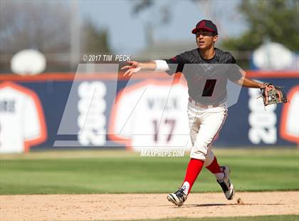 Thumbnail 1 in Tustin @ Cypress photogallery.