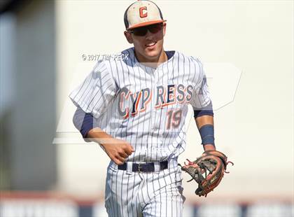 Thumbnail 2 in Tustin @ Cypress photogallery.