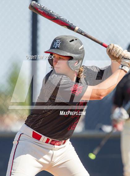 Thumbnail 1 in Tustin @ Cypress photogallery.