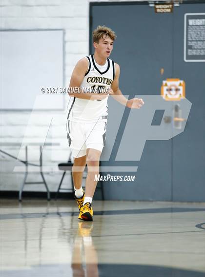 Thumbnail 1 in  Providence @ Calabasas photogallery.