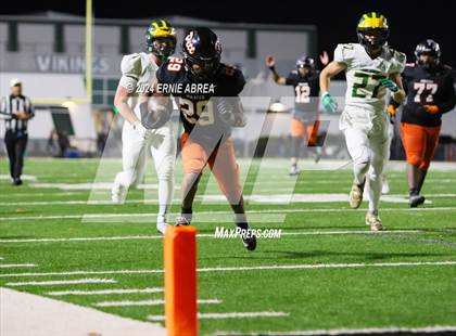 Thumbnail 3 in San Ramon Valley vs. Pittsburg (CIF NCS D1 Final)  photogallery.